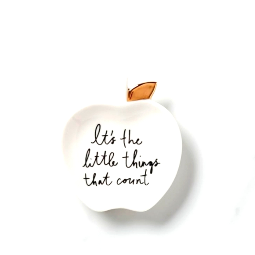 NIB: KATE SPADE; White Apple Shaped Trinket Dish with Gold Accent